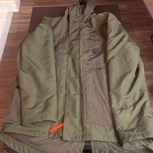 Nike Men’s Lebron James Dri-Fit Rain Jacket, Army Green, Medium